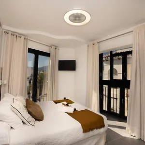 Nerja-centro-jacuzzi- Mirador De La Ermita- Adults Recommended Nerja